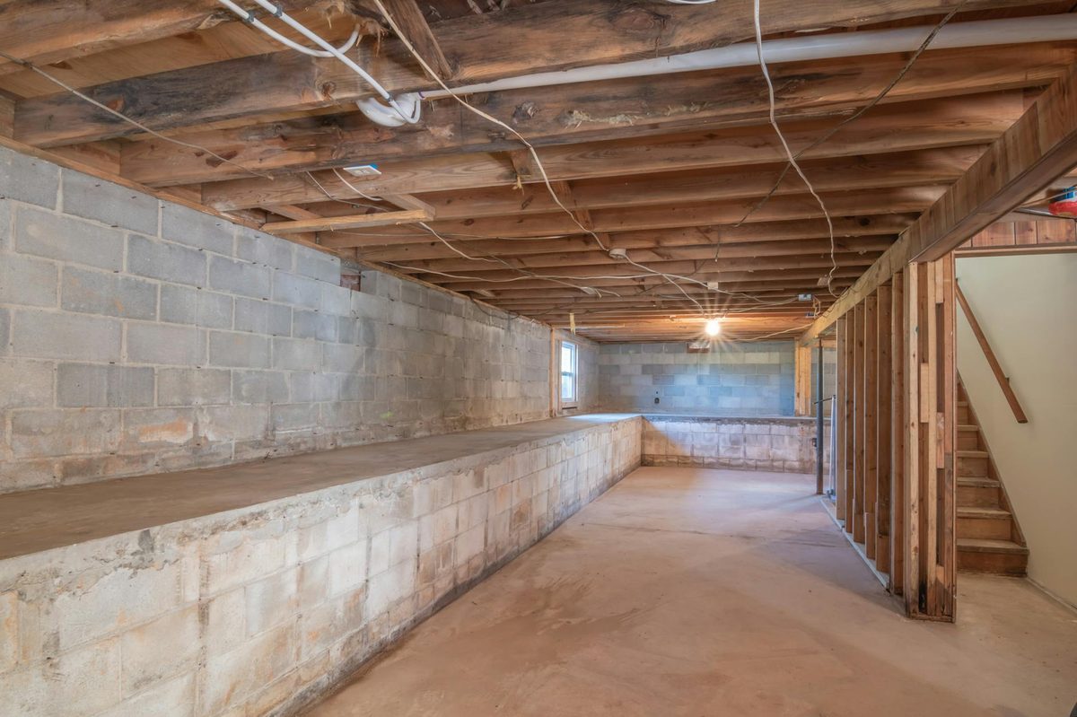 Basement wall repair Wichita